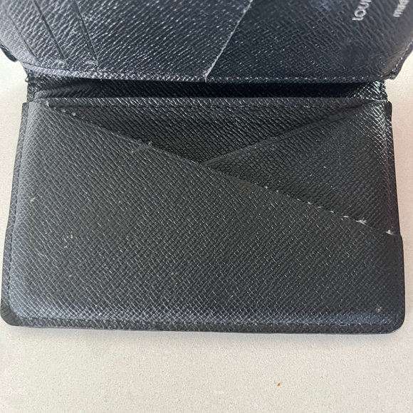 Louis Vuitton Card Holder/Wallet - Picture 3 of 5